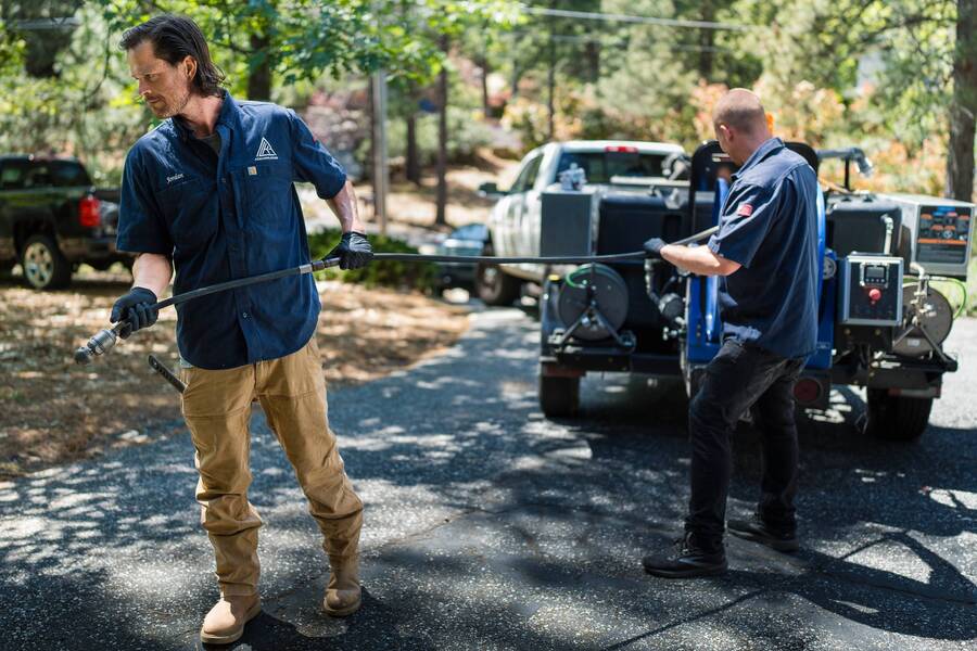 The Pros and Cons of Trenchless vs. Traditional Sewer Repair